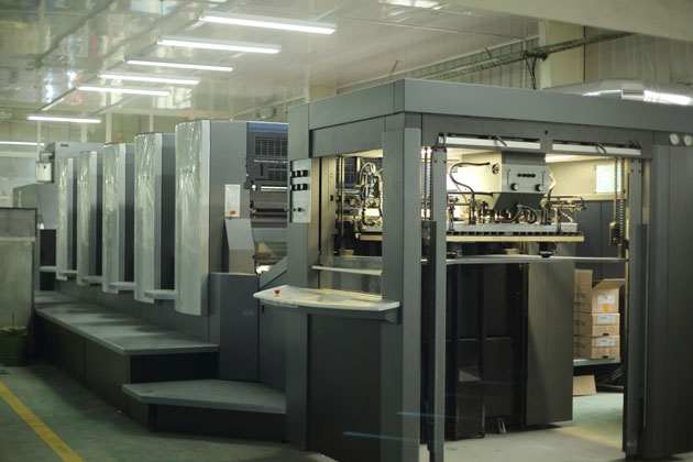 德(de)國海(hai)德堡(bao)五色(se)印刷(shua)機